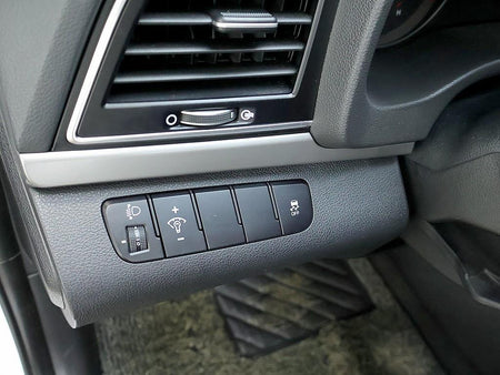 Hyundai Avante — photo 14