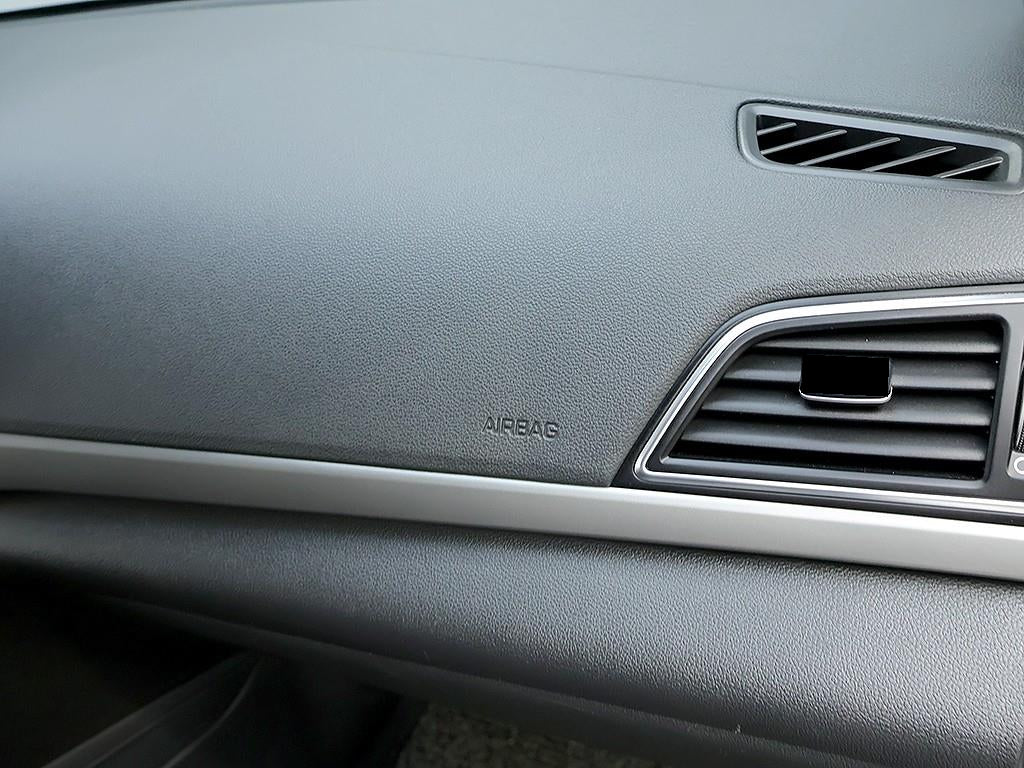 Hyundai Avante — photo 18