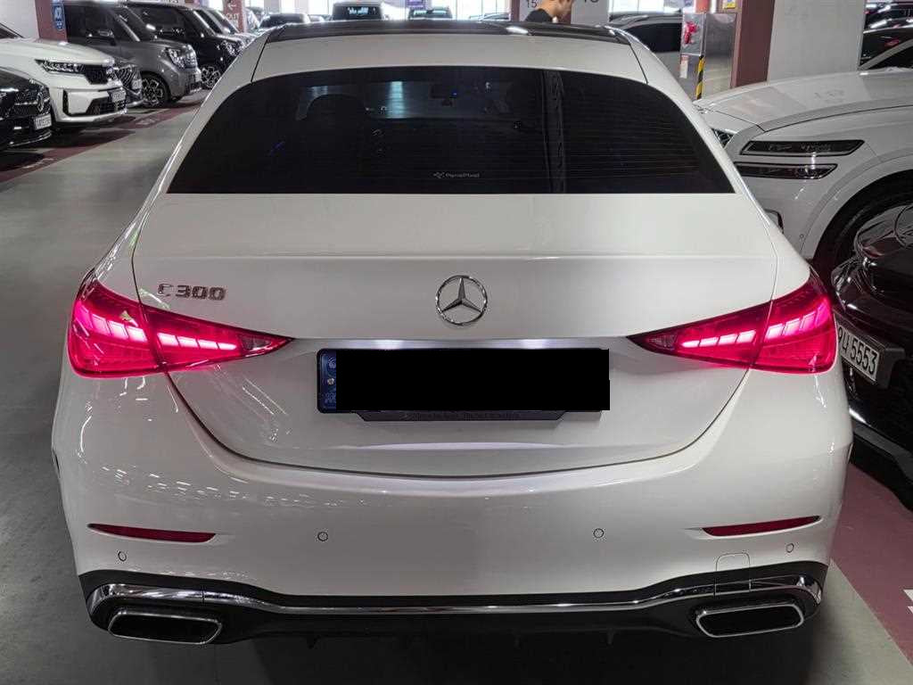 Mercedes-Benz C-Class — photo 05