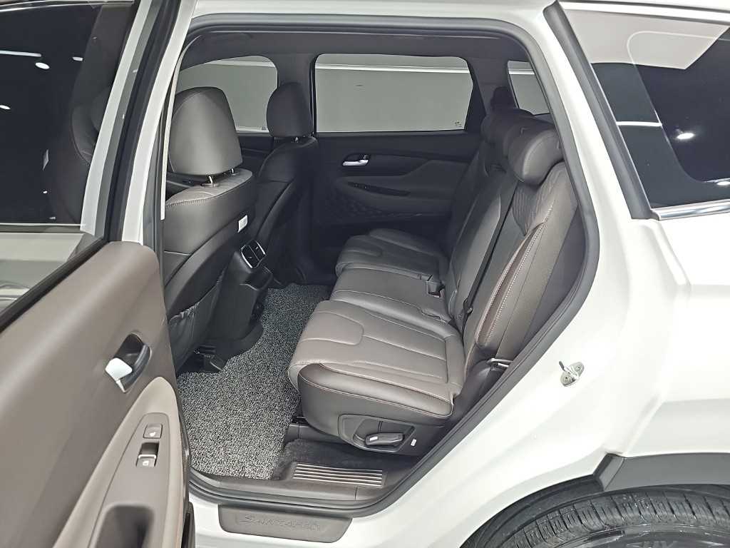 Hyundai Santafe — photo 12