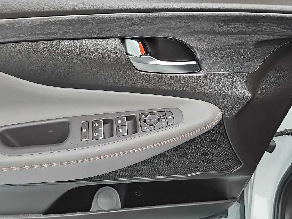 Hyundai Santafe — photo 16