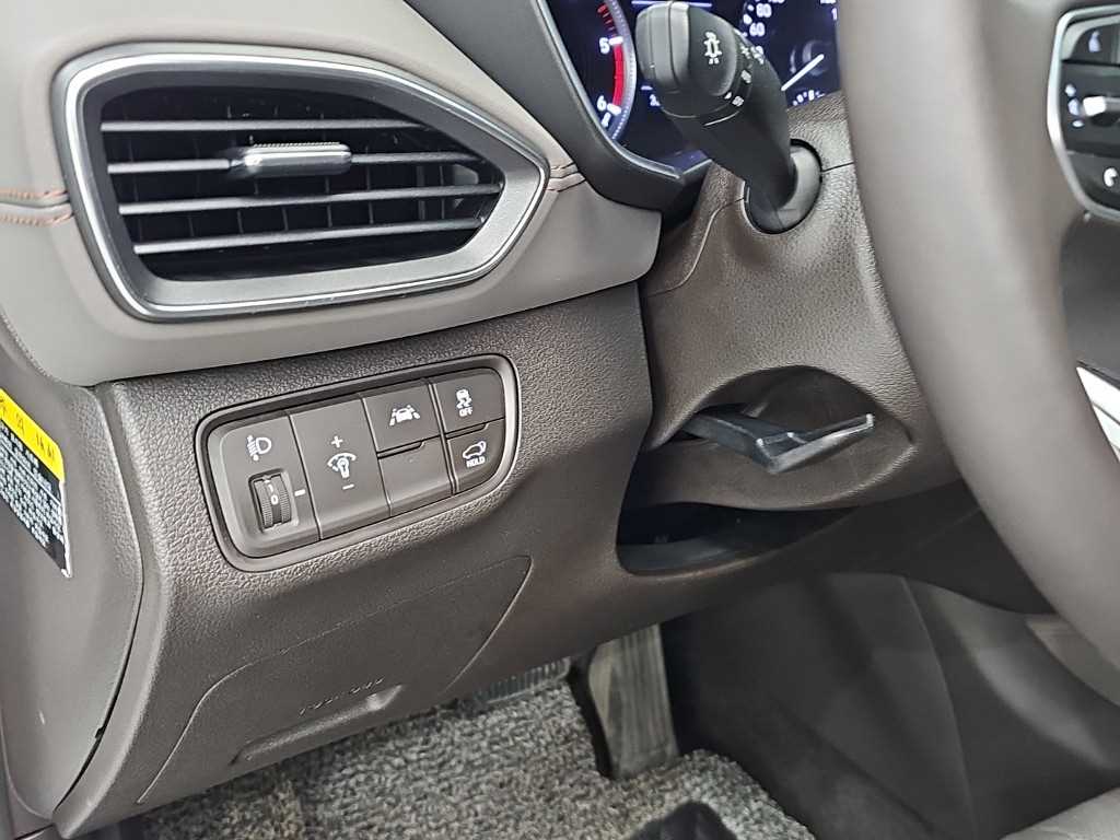 Hyundai Santafe — photo 17
