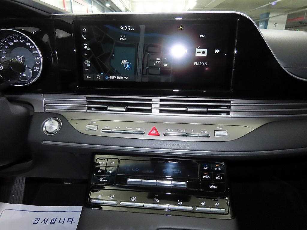 Hyundai Grandeur — photo 11