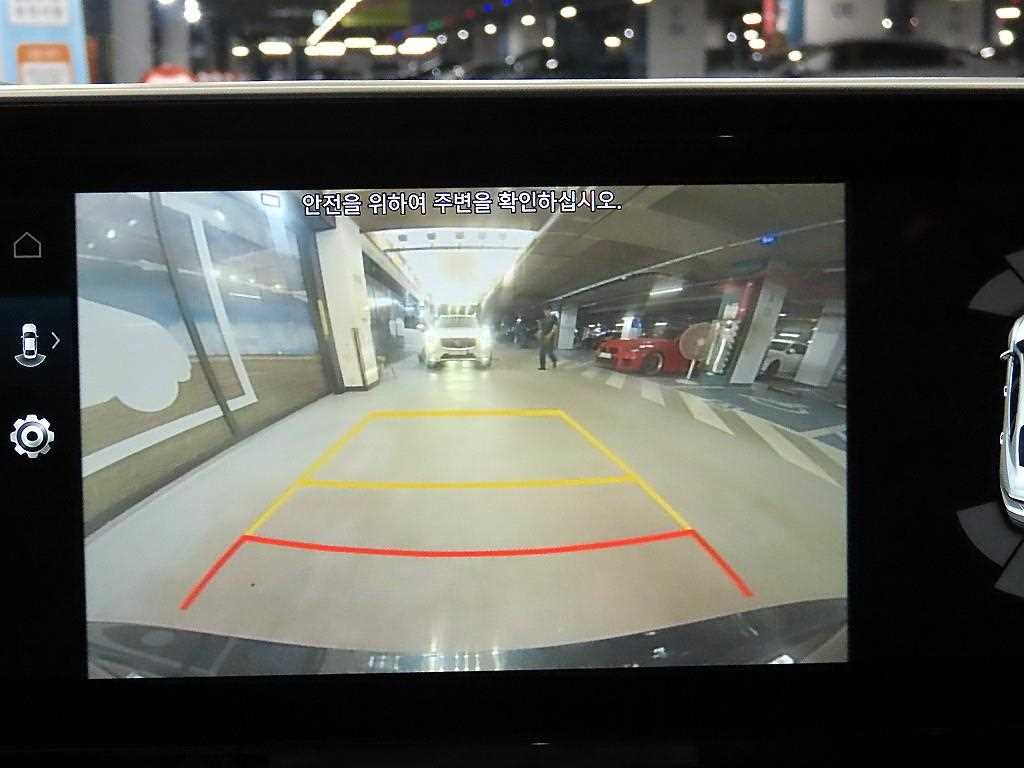Hyundai Grandeur — photo 16