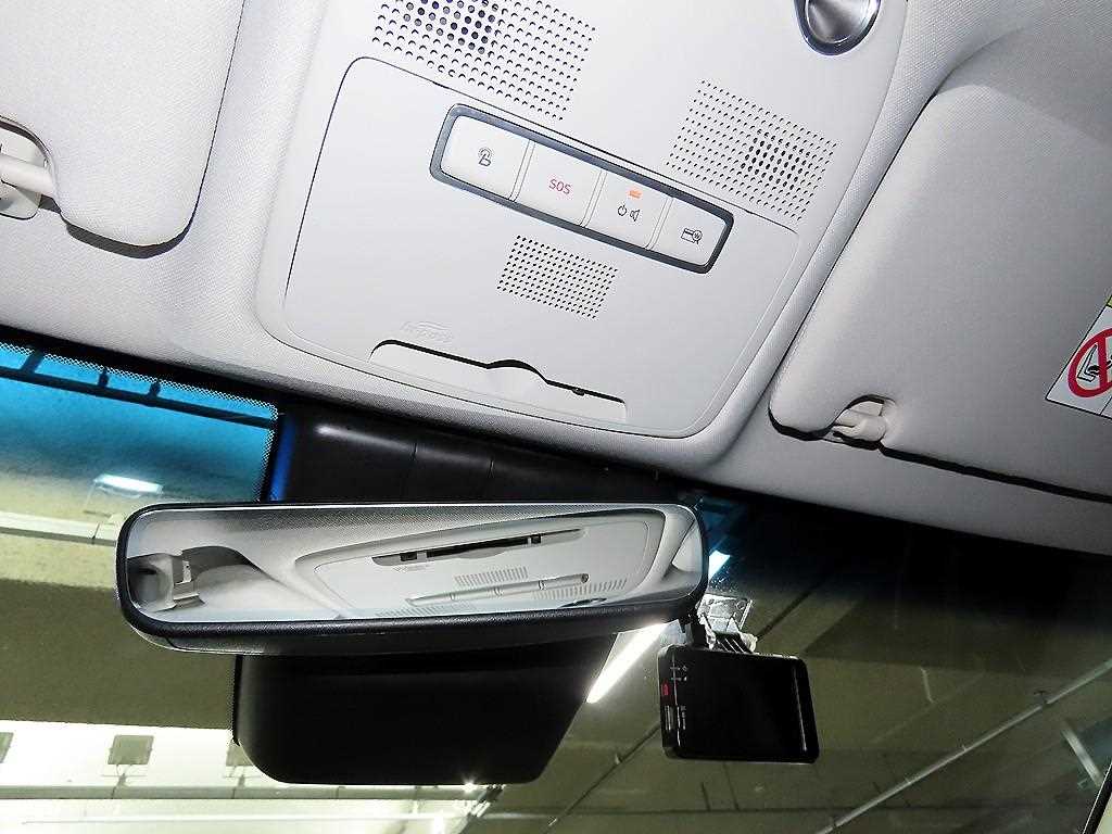 Hyundai Grandeur — photo 17