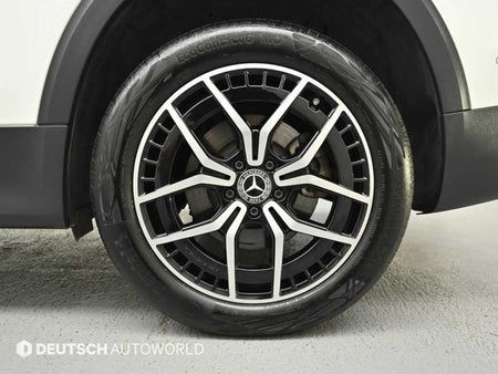 Mercedes-Benz EQB — photo 05