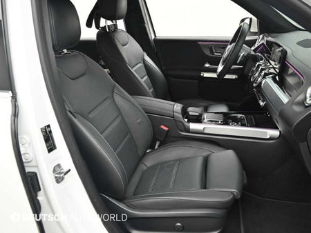 Mercedes-Benz EQB — photo 10