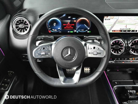 Mercedes-Benz EQB — photo 13