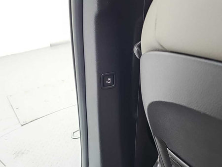 Kia Carnival — photo 16