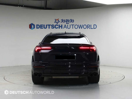 Lamborghini Urus — photo 04