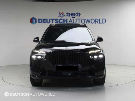 BMW X7 — photo 03