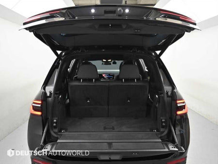 BMW X7 — photo 05