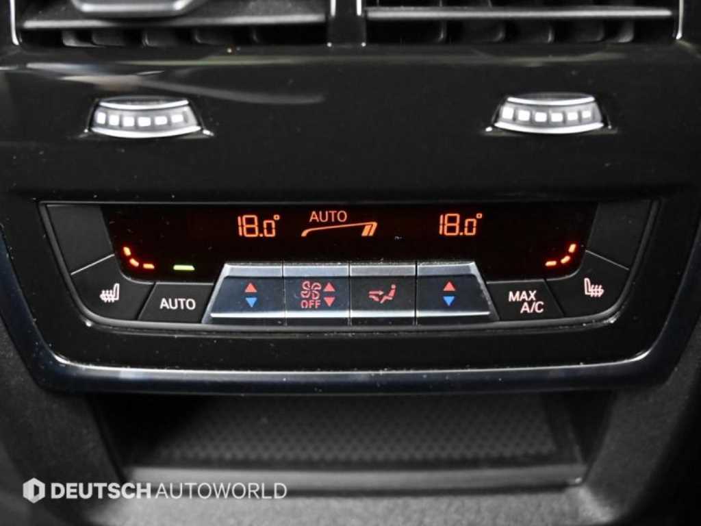 BMW X7 — photo 19