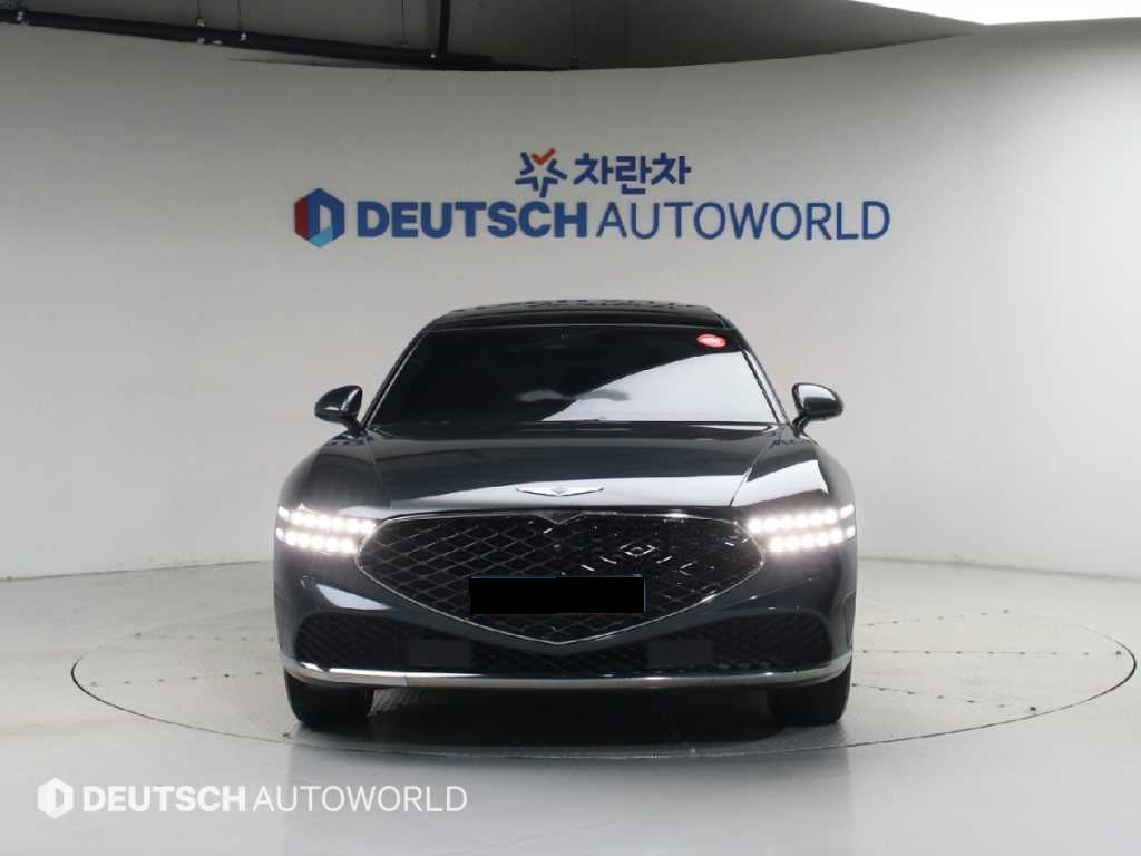 Genesis G90 — photo 03