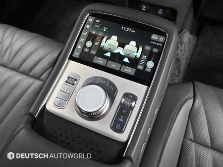 Genesis G90 — photo 16