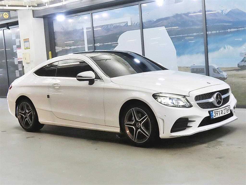 Mercedes-Benz C-Class — photo 02