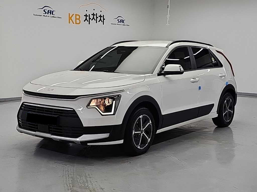 Kia Niro — photo 01