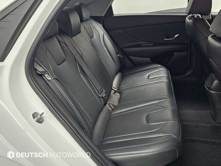 Hyundai Avante — photo 12