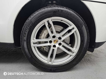 Porsche Macan — photo 05