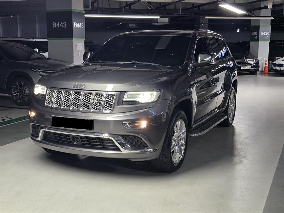 Jeep Cherokee — photo 01