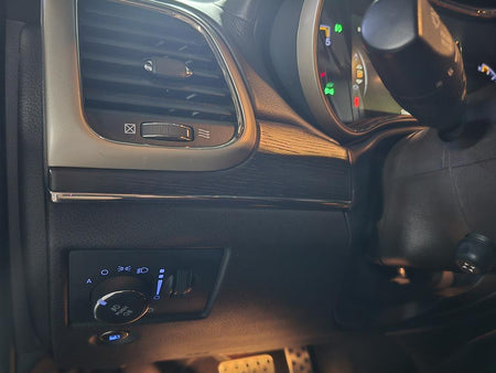 Jeep Cherokee — photo 10