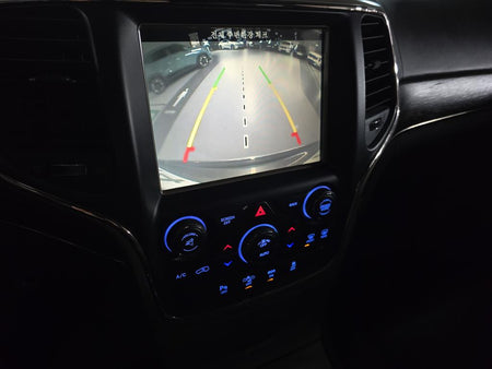 Jeep Cherokee — photo 13