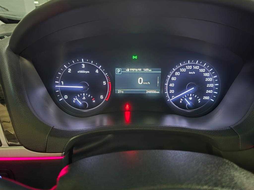 Genesis G80 — photo 11