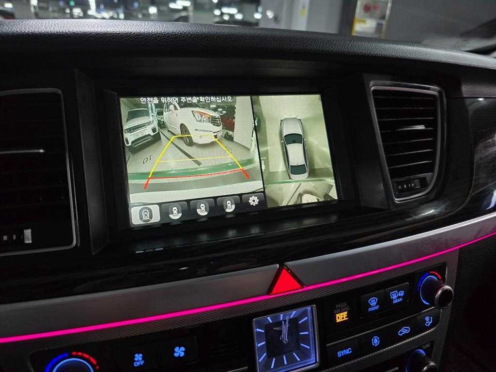 Genesis G80 — photo 15