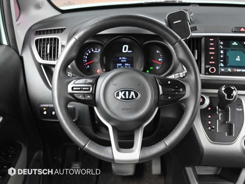 Kia RAY — photo 13
