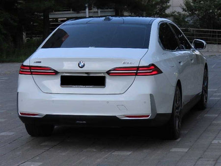 BMW 5-Series — photo 03