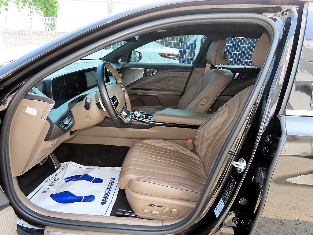 Kia K8 — photo 05