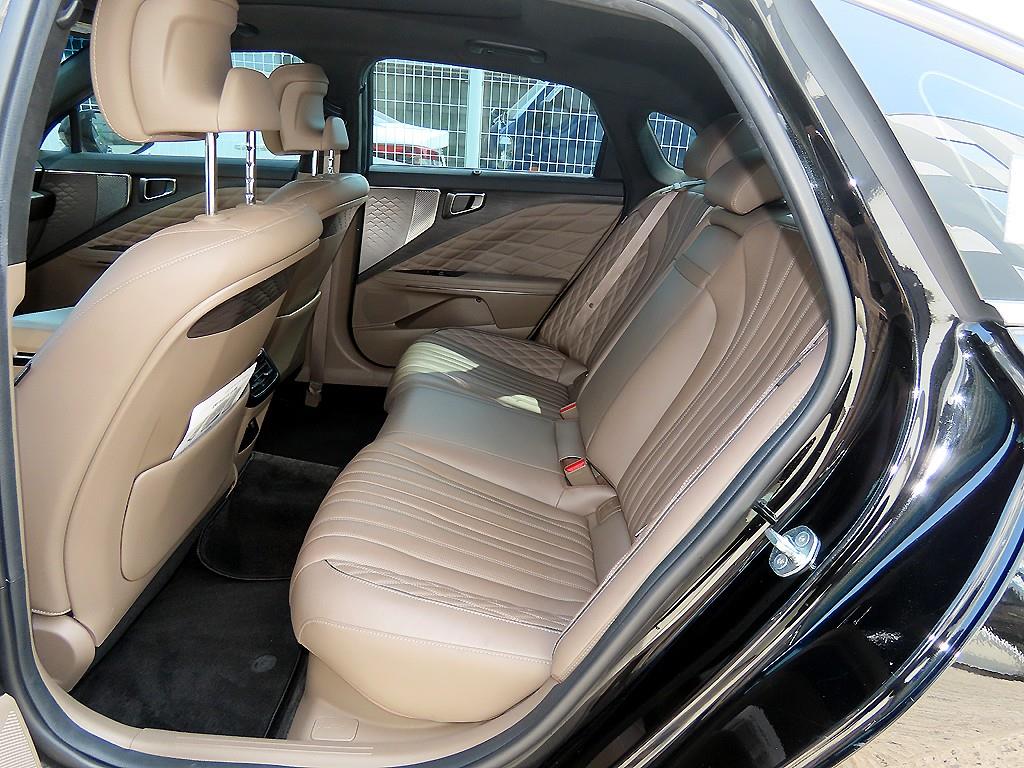 Kia K8 — photo 06
