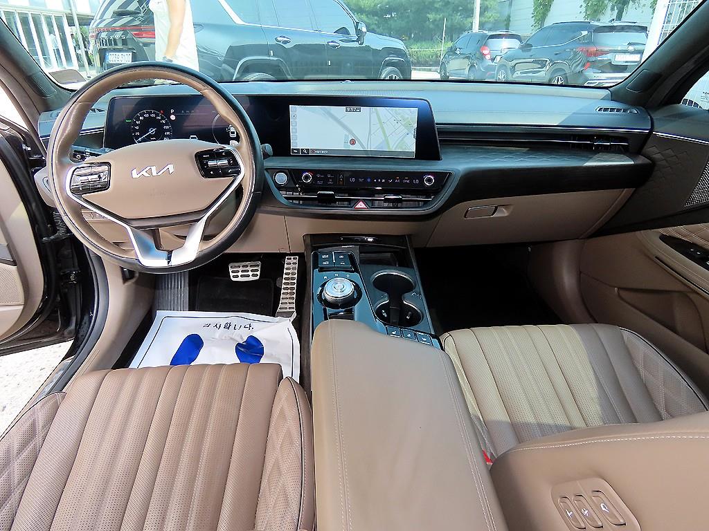 Kia K8 — photo 07