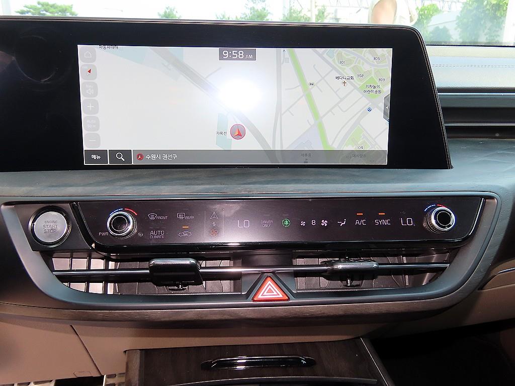 Kia K8 — photo 13