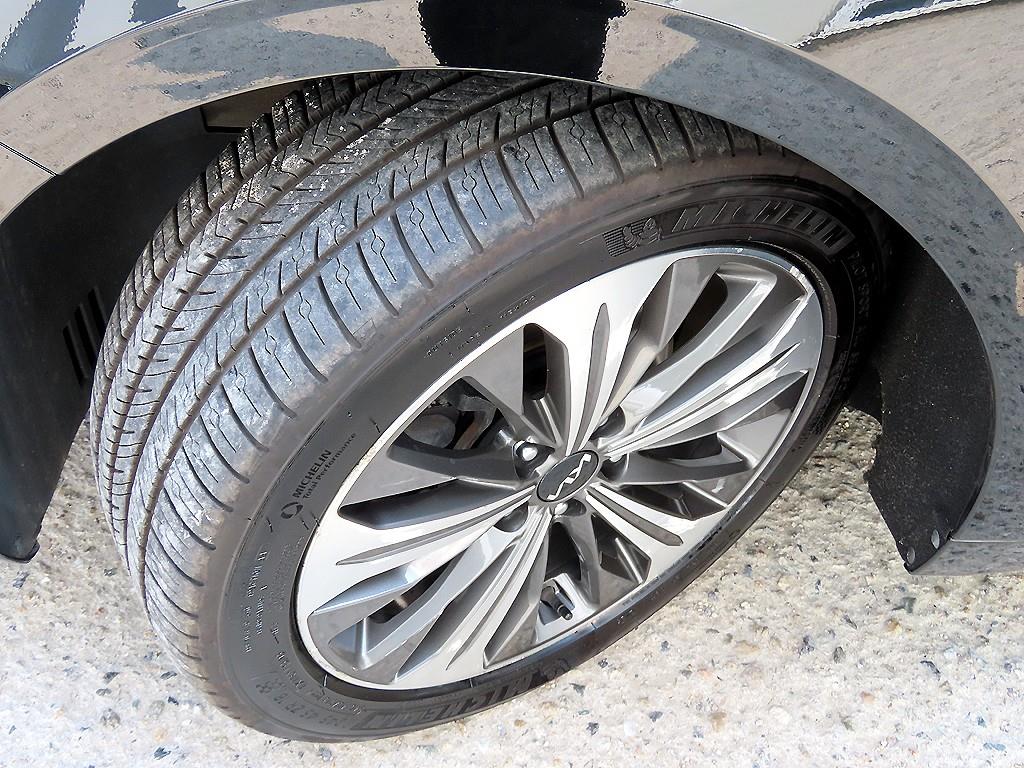 Kia K8 — photo 20