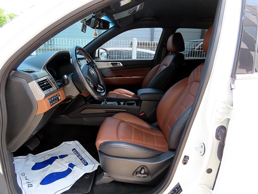KGM Rexton — photo 05