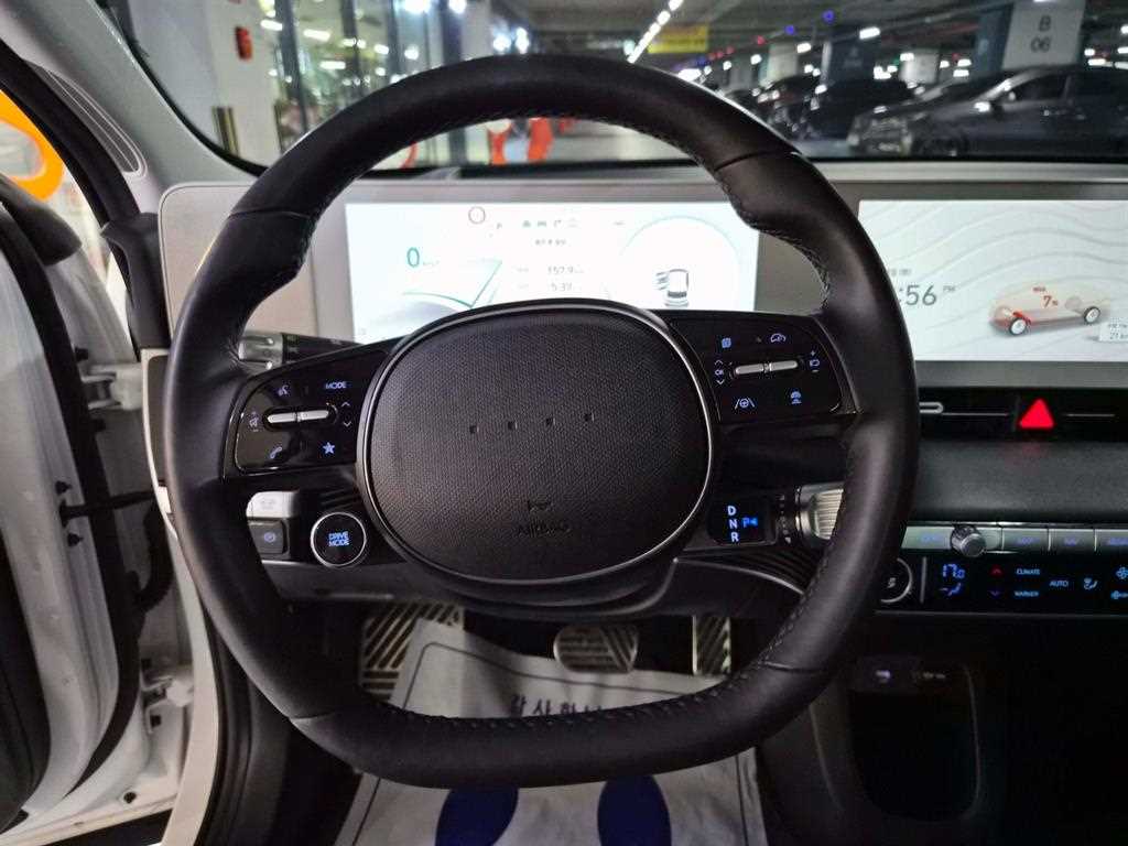 Hyundai Ioniq5 — photo 08