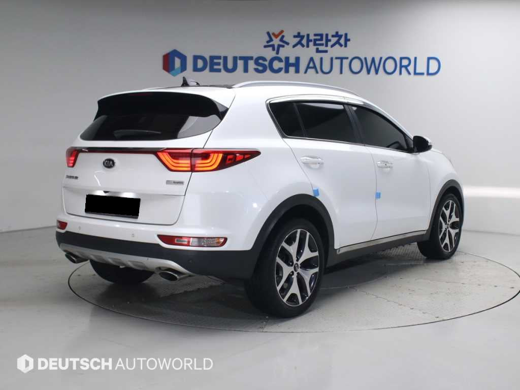 Kia Sportage — photo 02