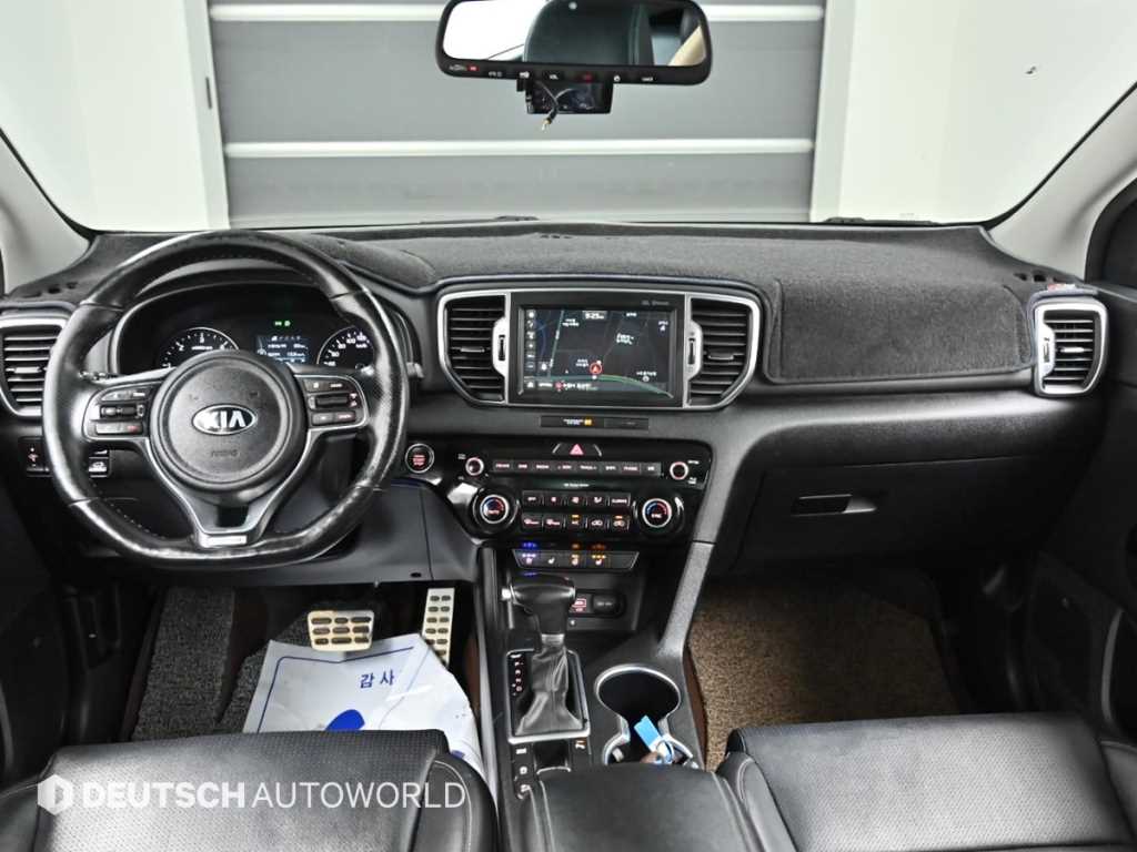 Kia Sportage — photo 07