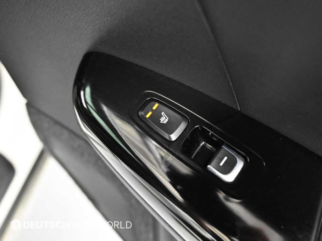 Kia Sportage — photo 16