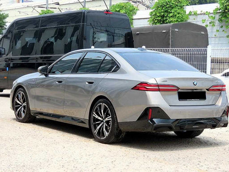 BMW 5-Series — photo 03