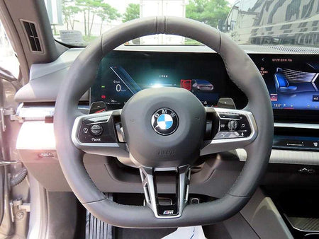 BMW 5-Series — photo 08