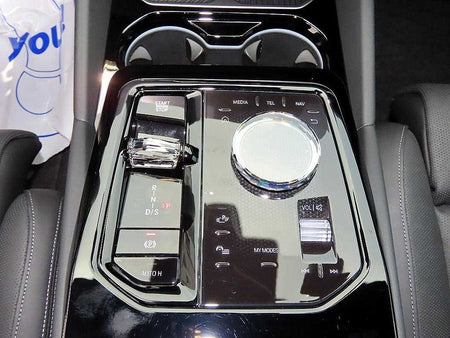 BMW 5-Series — photo 11