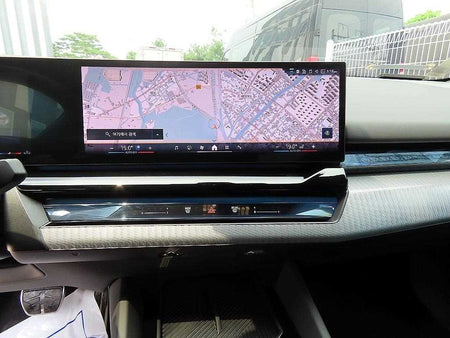 BMW 5-Series — photo 14