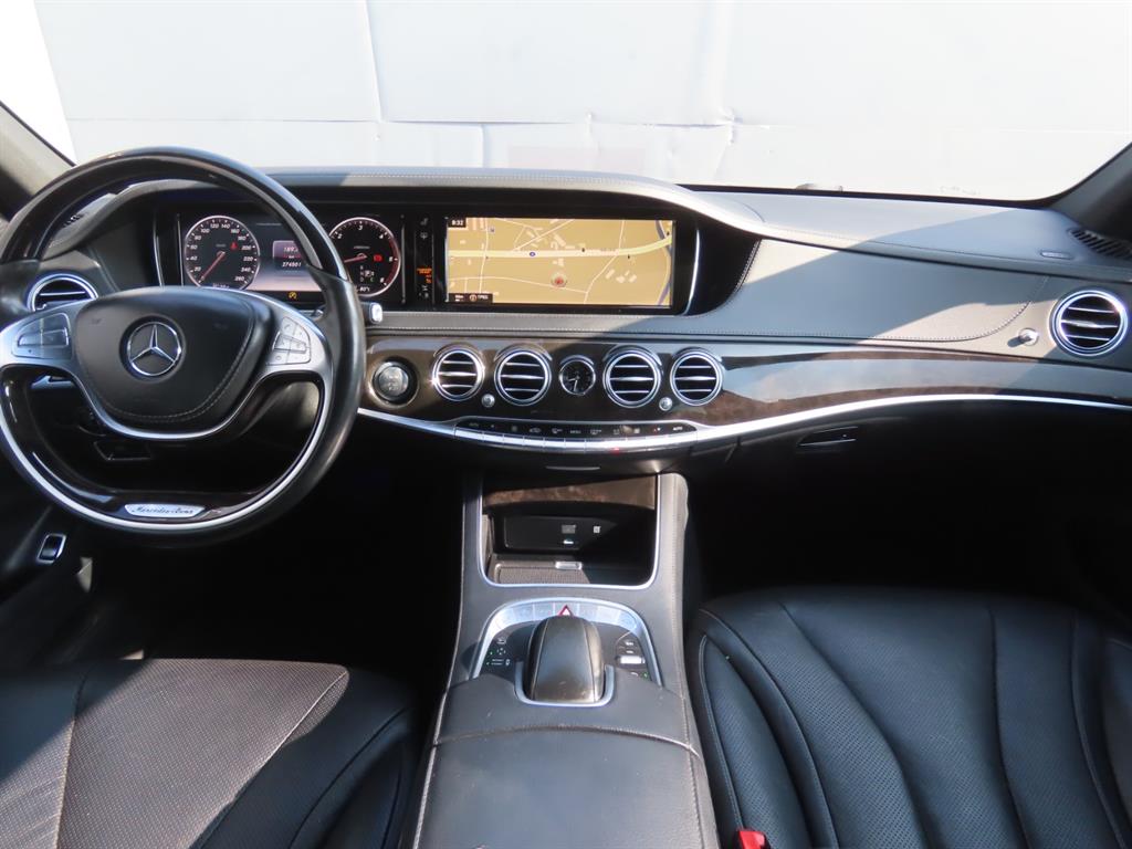 Mercedes-Benz S-Class — photo 09