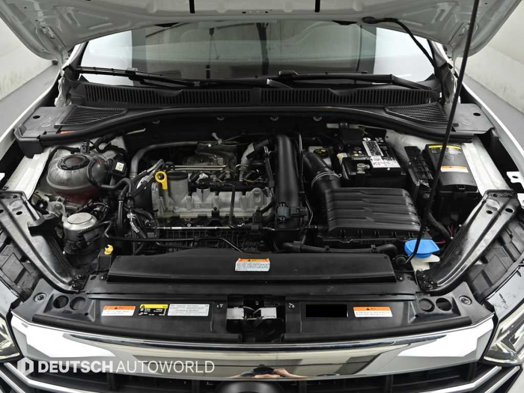 Volkswagen Jetta — photo 06