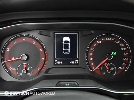 Volkswagen Jetta — photo 08