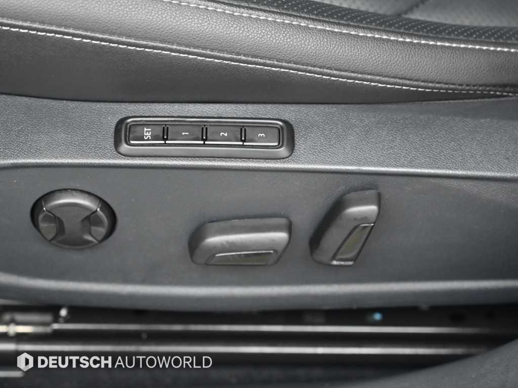 Volkswagen Jetta — photo 15