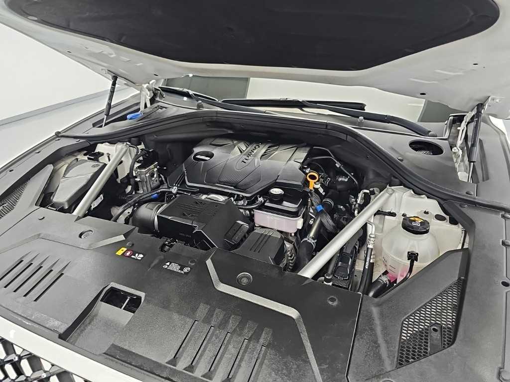Genesis GV70 — photo 05