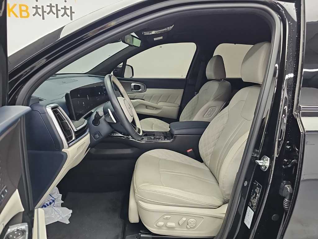 Kia Sorento — photo 11